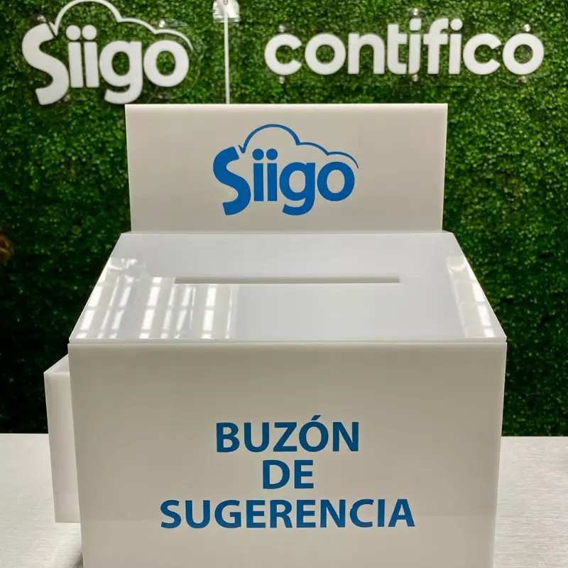 Buzón De Sugerencia En Acrílico En Guayaquil